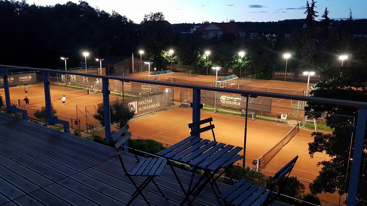 Sport Pension Cibulka Прага Екстериор снимка